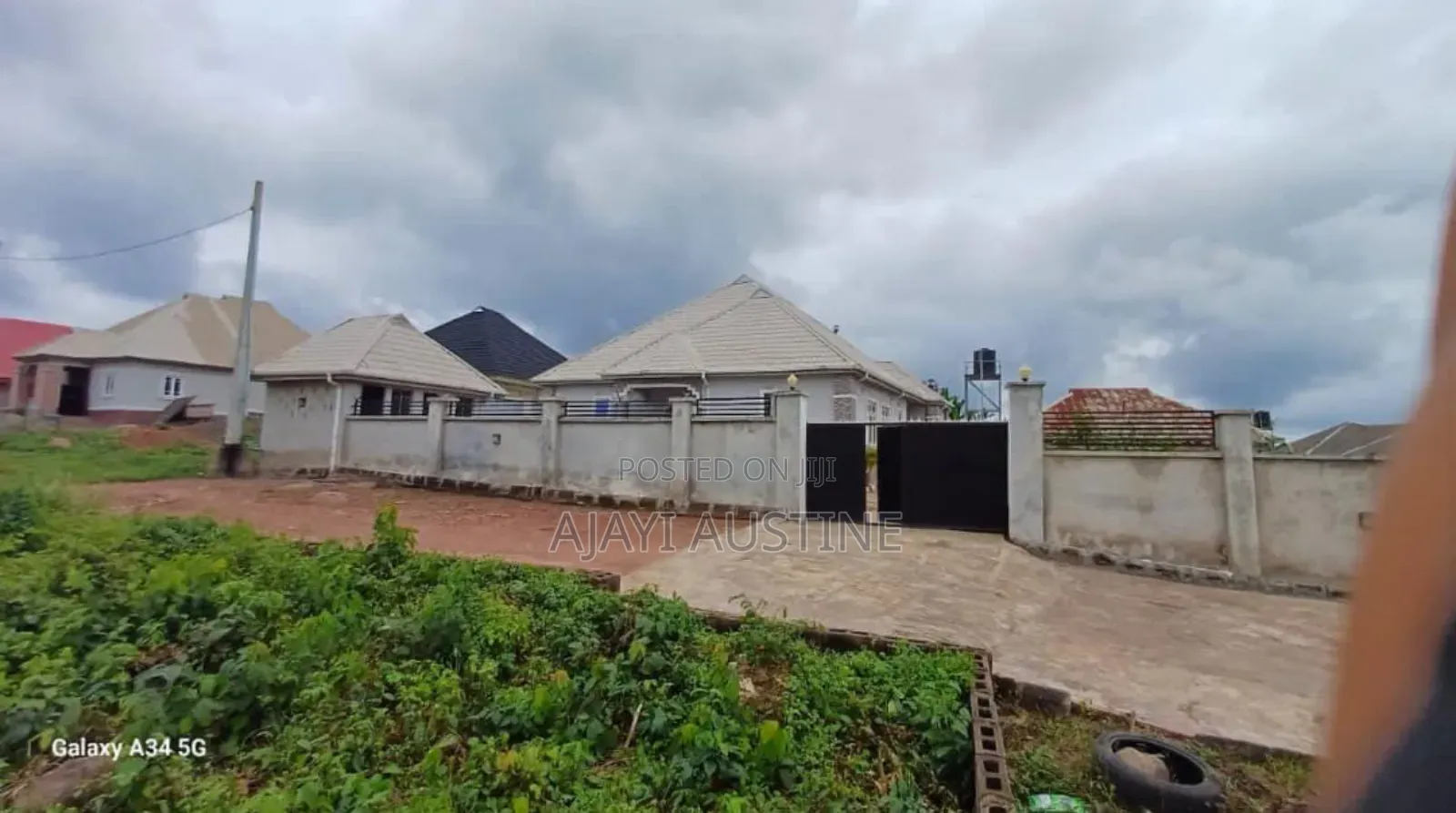 4bdrm Bungalow in Ijare Road, Akure for sale in Akure