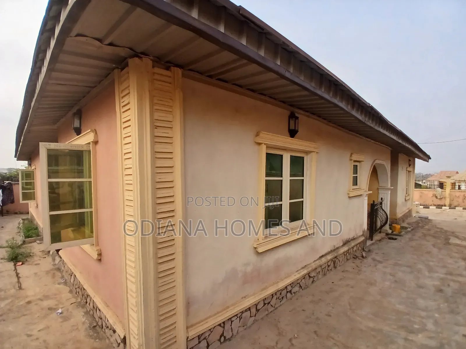 3bdrm Bungalow in Irede, Soka for sale in Soka