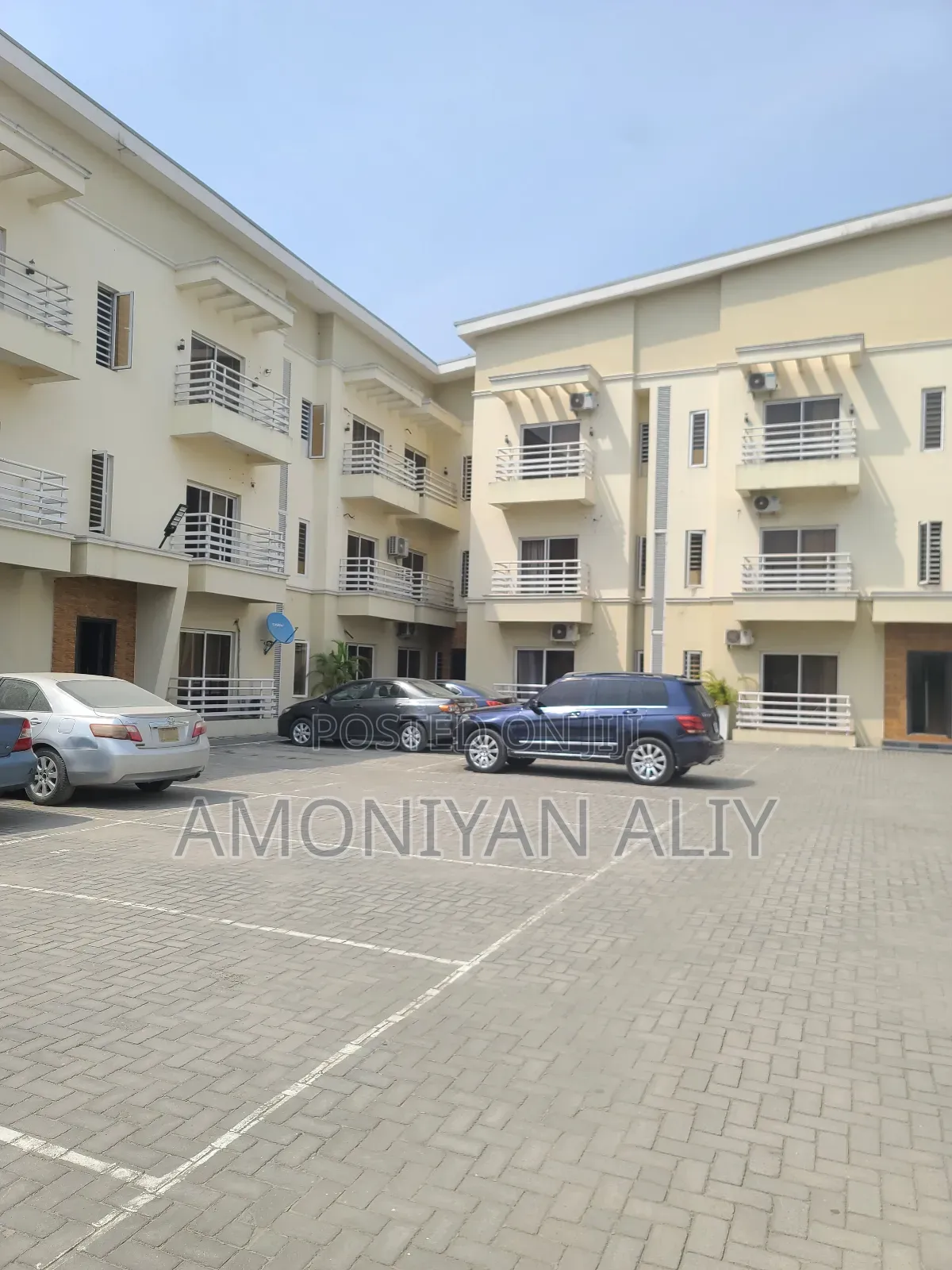 2bdrm Apartment in Lekki Scheme2 for sale in Ajah