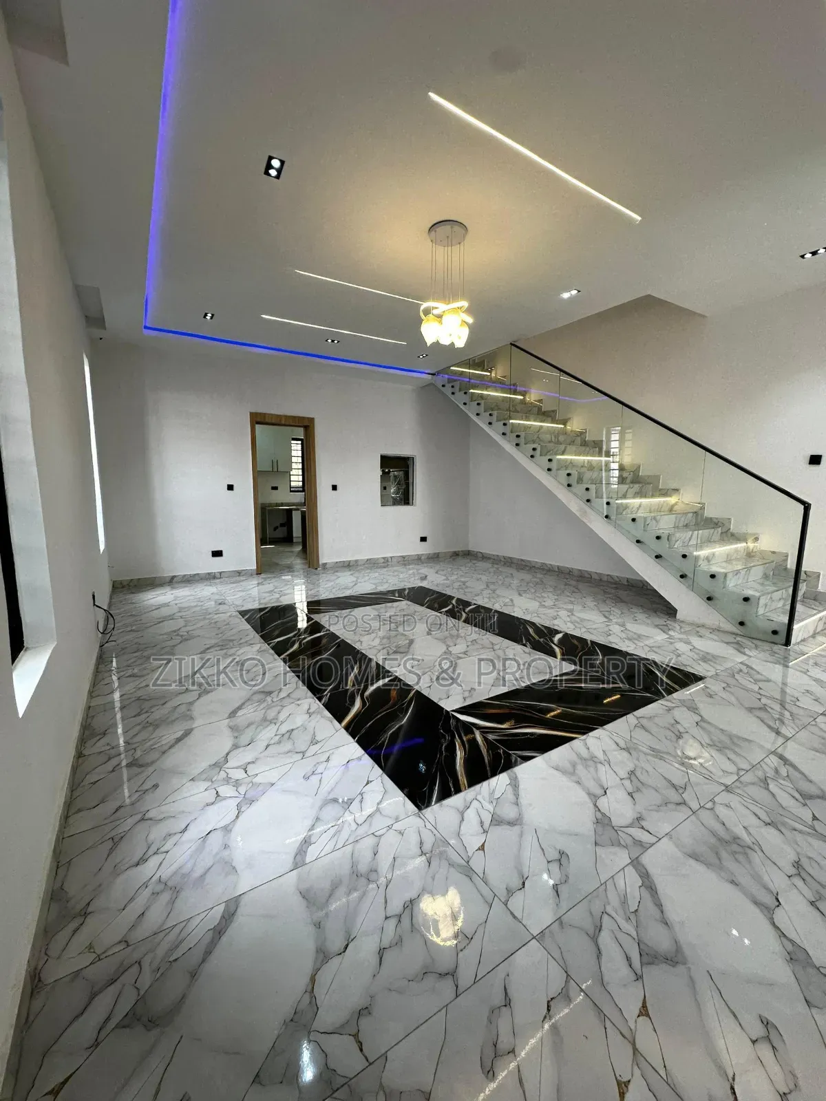4bdrm Duplex In Ajah For Sale in Ajah