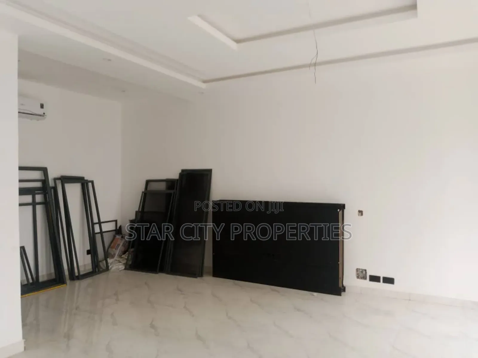 4bdrm Duplex in Estate, Oregun for rent in Oregun