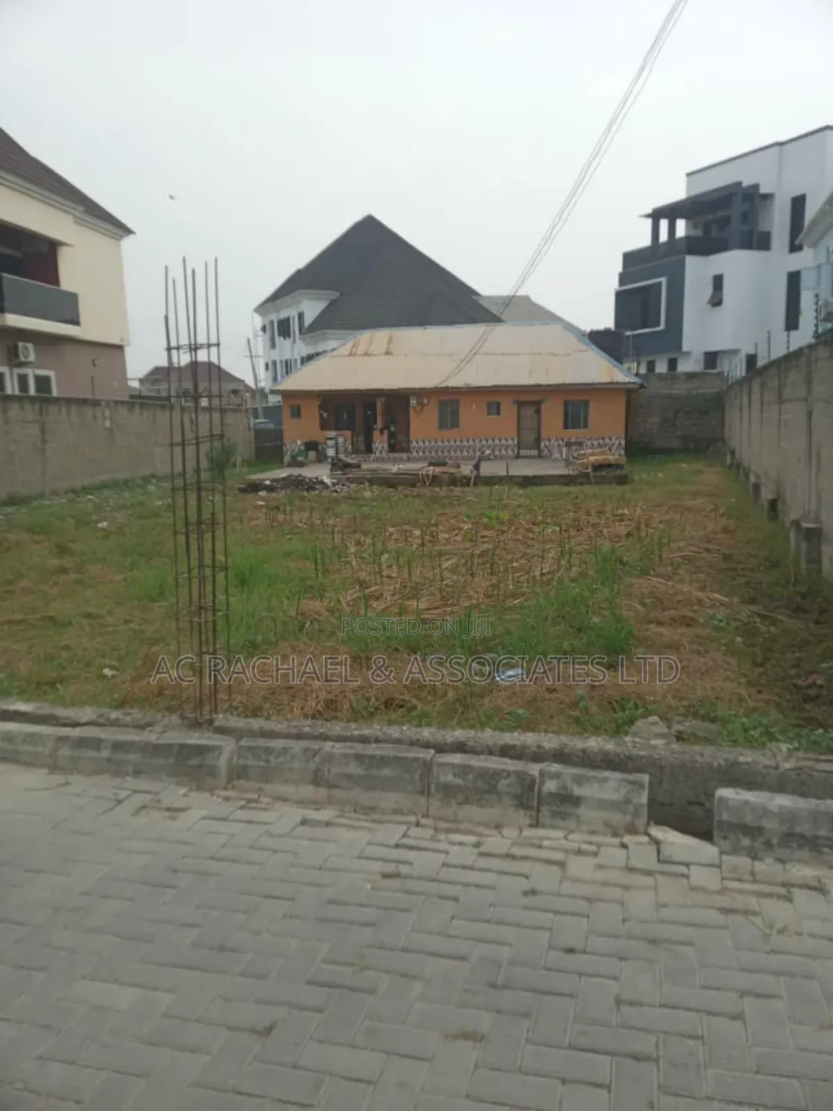 A Dry Plot of Land With Setback Bungalow for Sale in Ago Palace