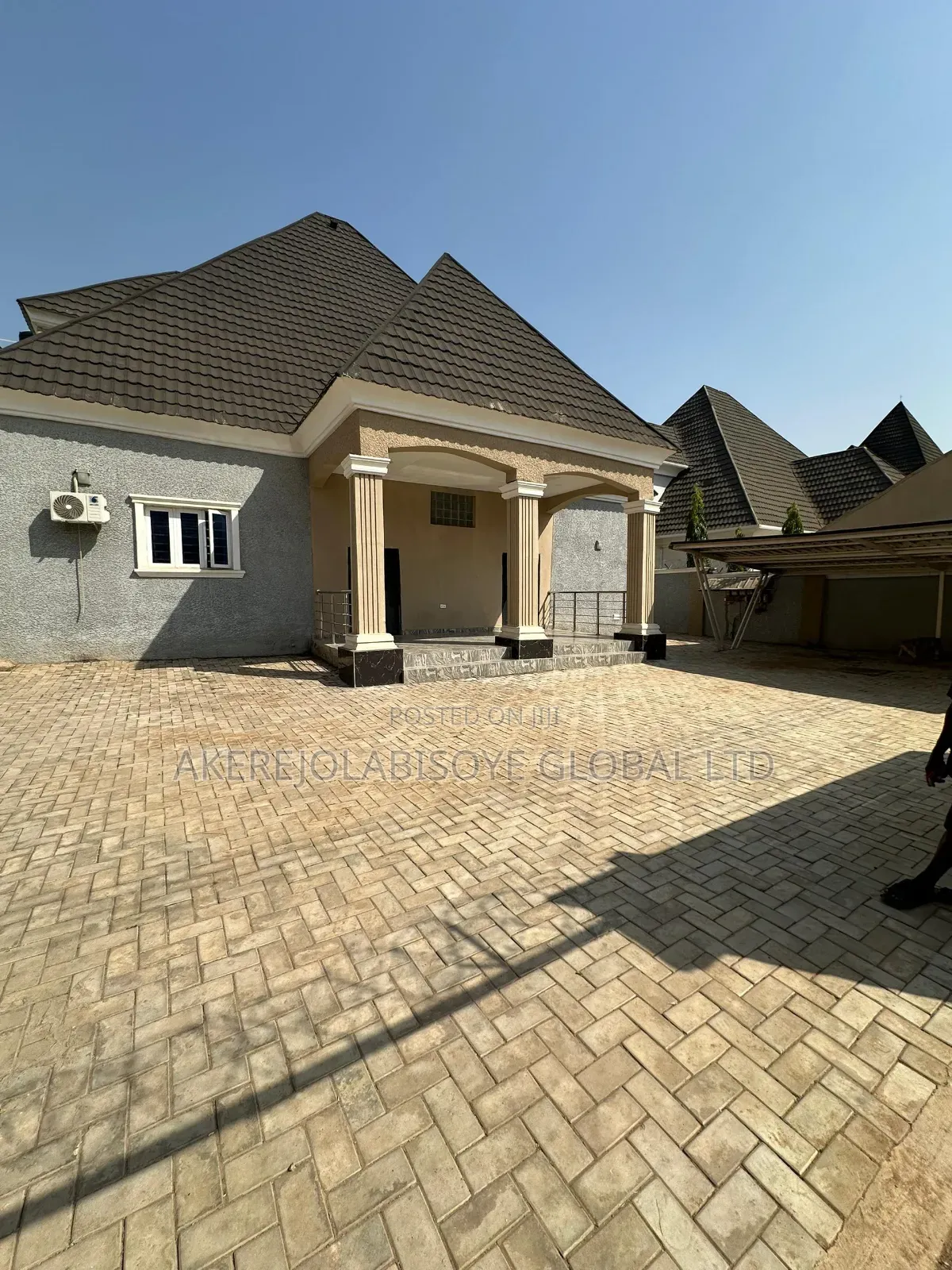 3bdrm Block of Flats in Close To Nile for rent in Idu Industrial