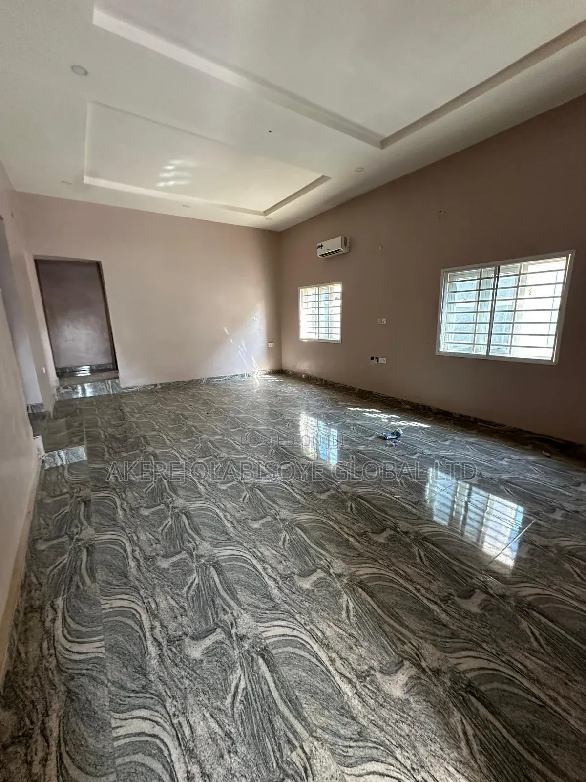 3bdrm Block of Flats in Close To Nile for rent in Idu Industrial