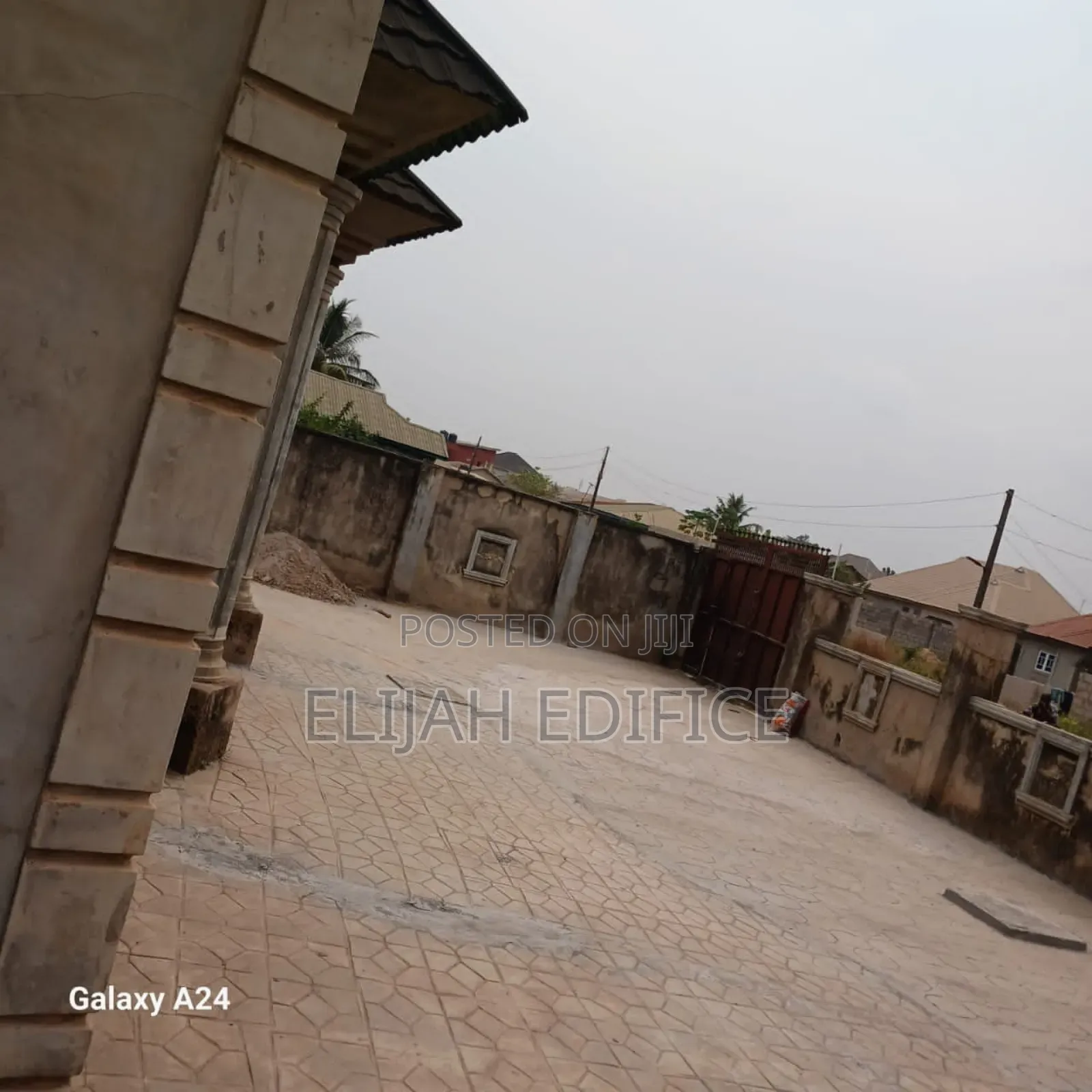Furnished 3bdrm Bungalow in Mowokekere, Ijede / Ikorodu for sale in Ijede / Ikorodu
