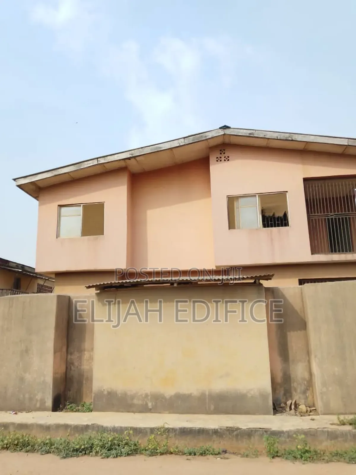 12bdrm Block of Flats in Ipaja for sale in Ipaja