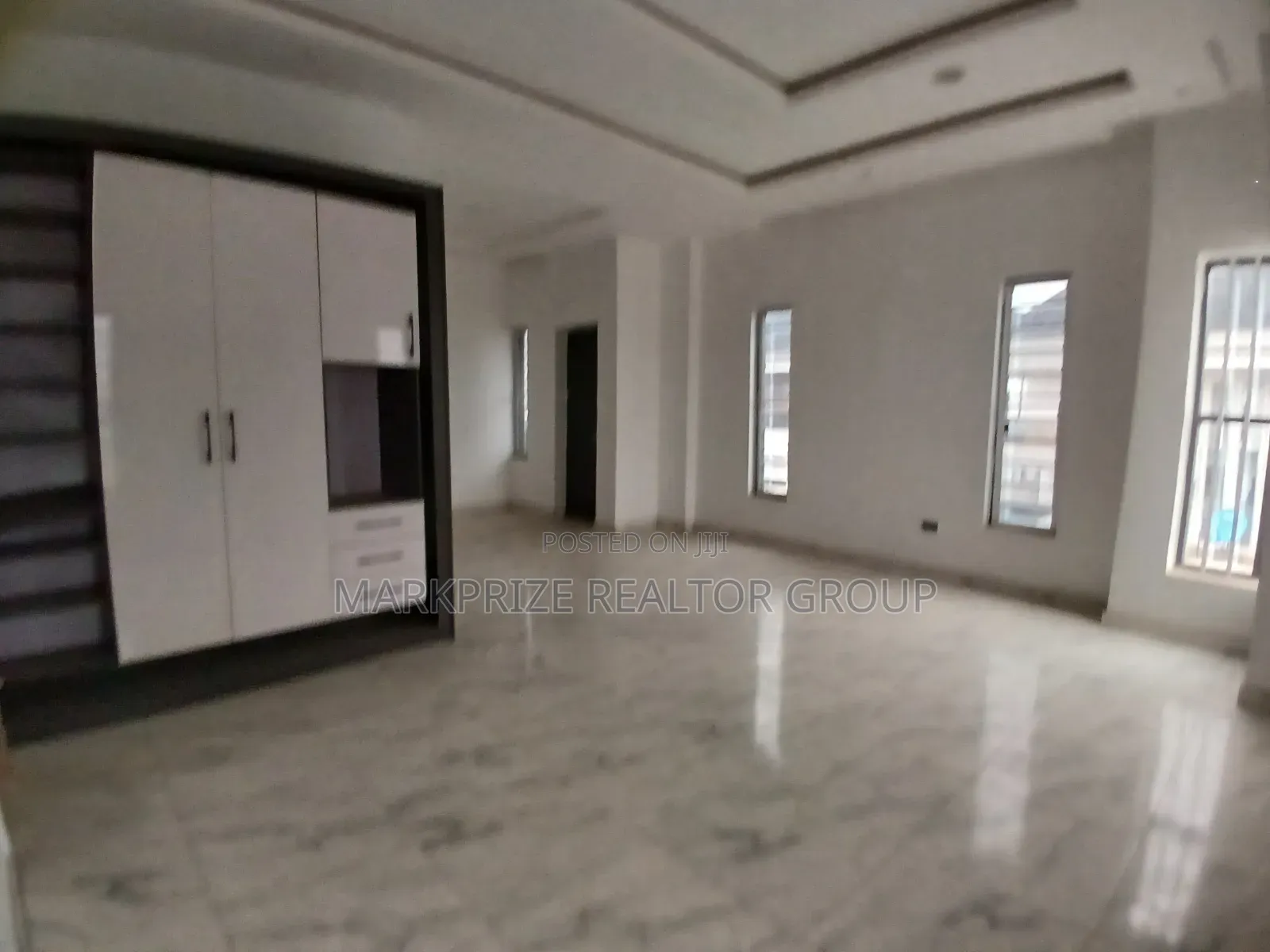 4bdrm Duplex in Chevron Lagos for sale in Chevron