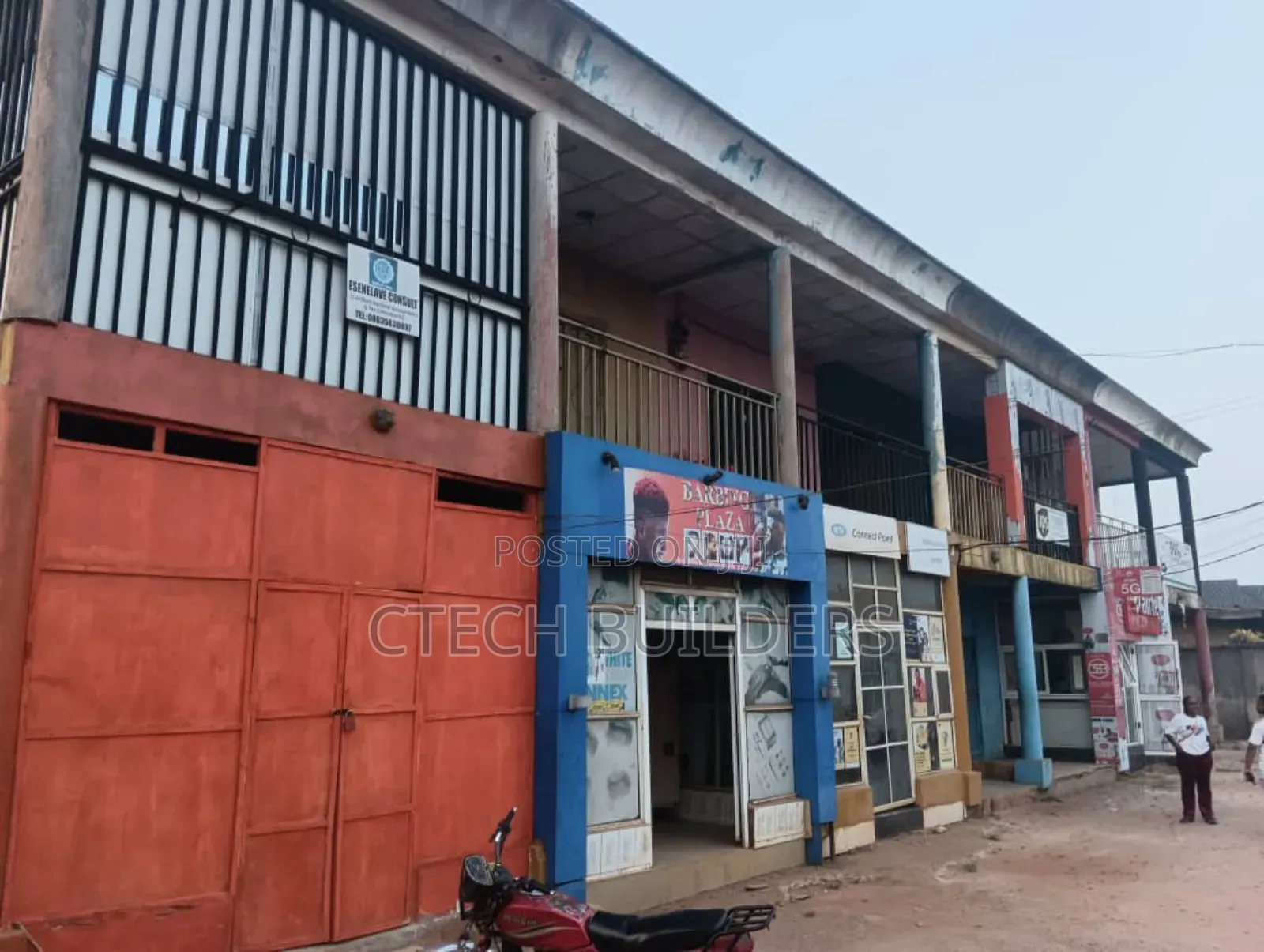 Hot Sales, Shopping Complex With Lockup Stores and Office in Benin City