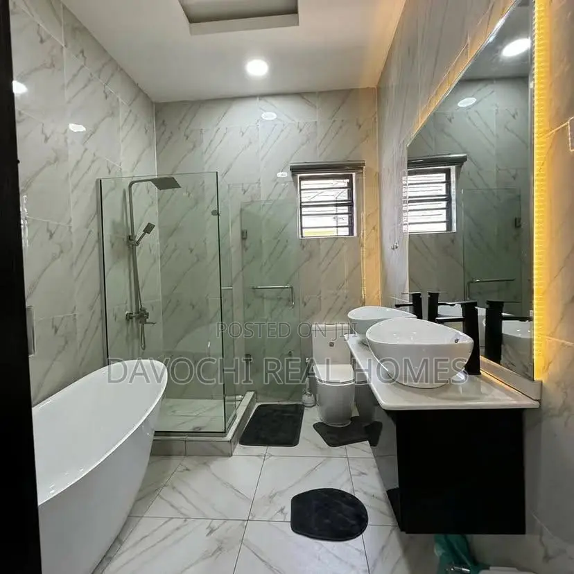 Furnished 4bdrm Apartment in Orchid Road, Lekki Phase 1 for rent in Lekki Phase 1