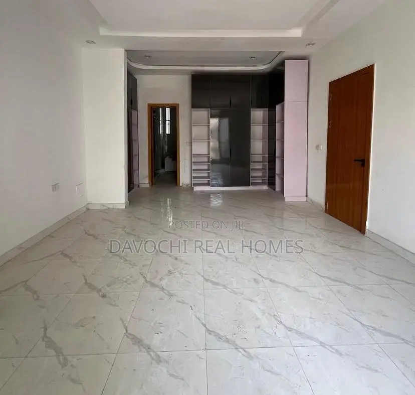 Furnished 4bdrm Duplex in Lekki Phase1 for rent in Lekki Phase 1