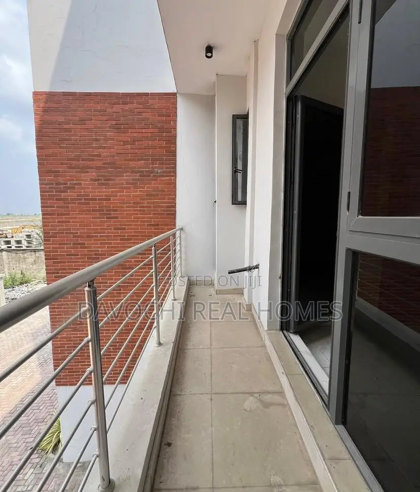 Furnished 4bdrm Duplex in Lekki Phase1 for rent in Lekki Phase 1