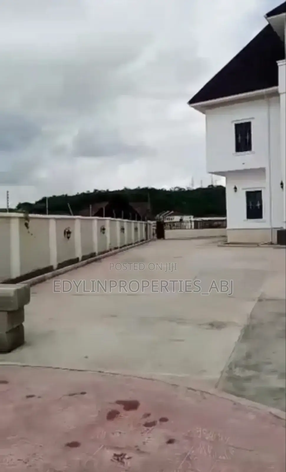9 Bedroom Mansion at Guzape FCT Abuja in Guzape District