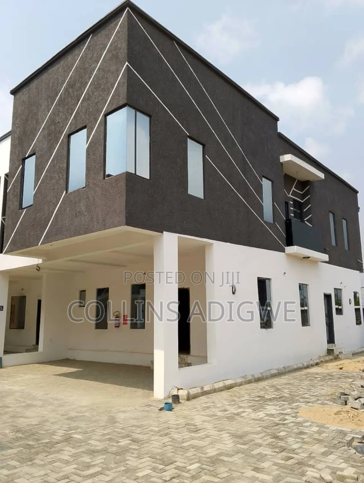4bdrm Duplex in Abraham Adesanya for sale in Abraham Adesanya Estate
