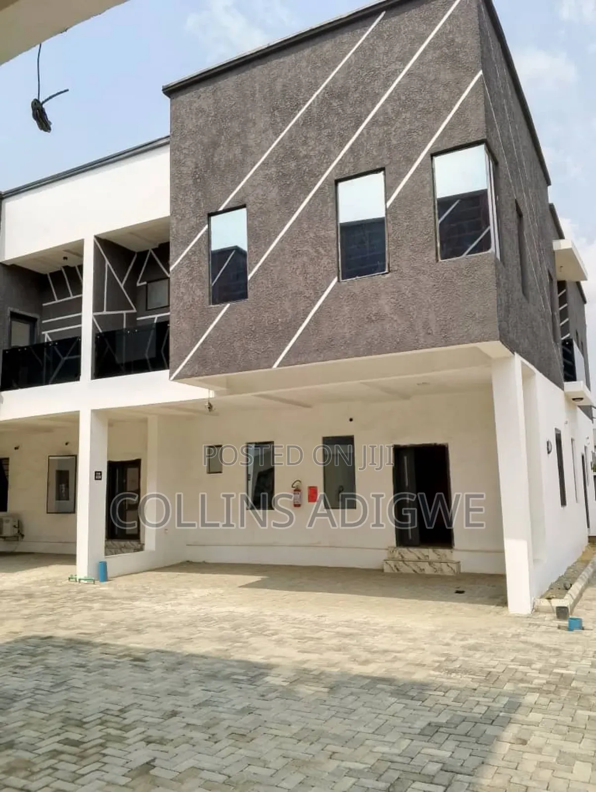 4bdrm Duplex in Abraham Adesanya for sale in Abraham Adesanya Estate