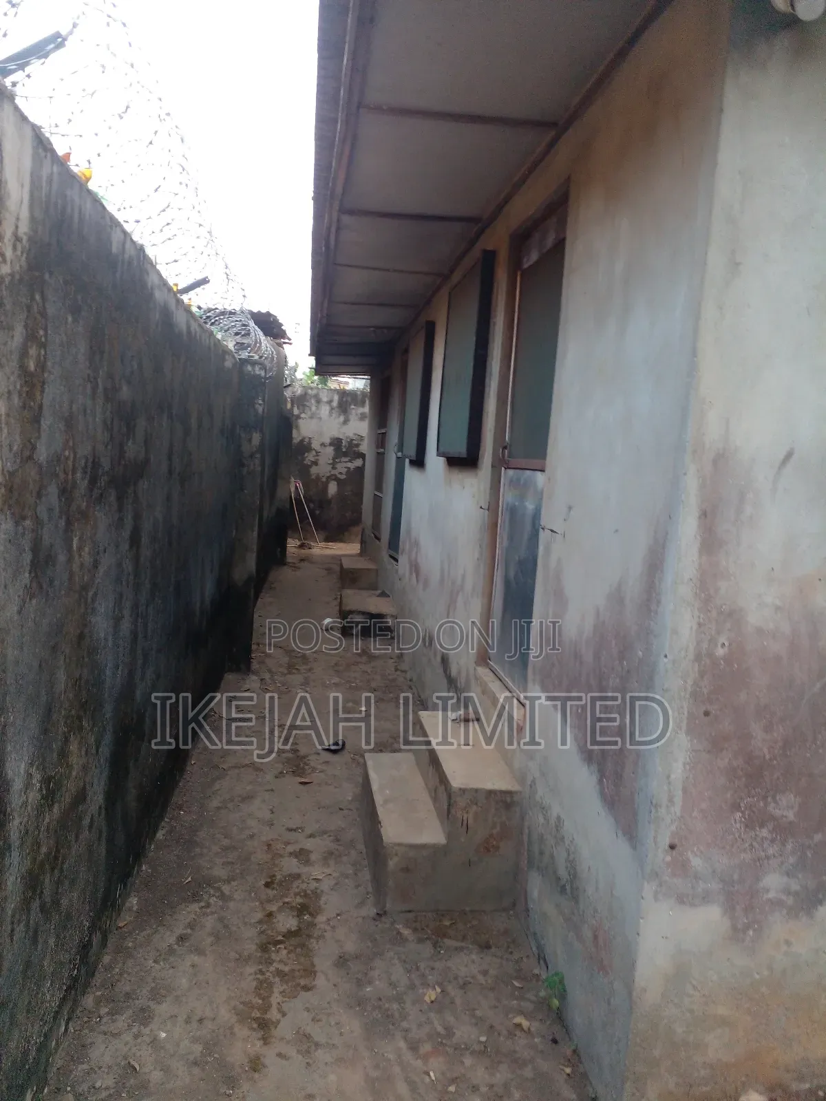 Furnished 5bdrm Duplex in Ogba for sale in Ogba