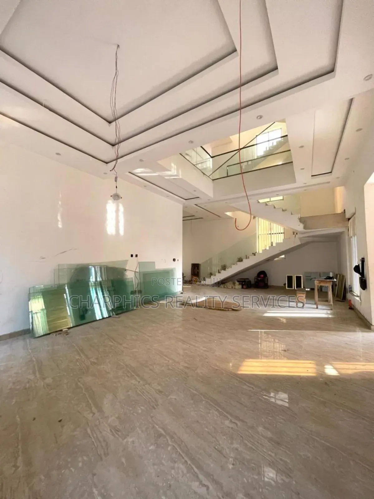 5bdrm Duplex in Lekki Phase 1 for sale in Lekki Phase 1