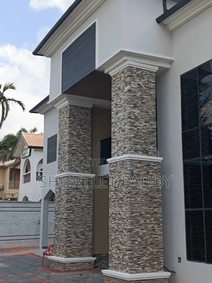 Fully Detached 6 Bedrooms Duplex With Two BQS in Wuse 2