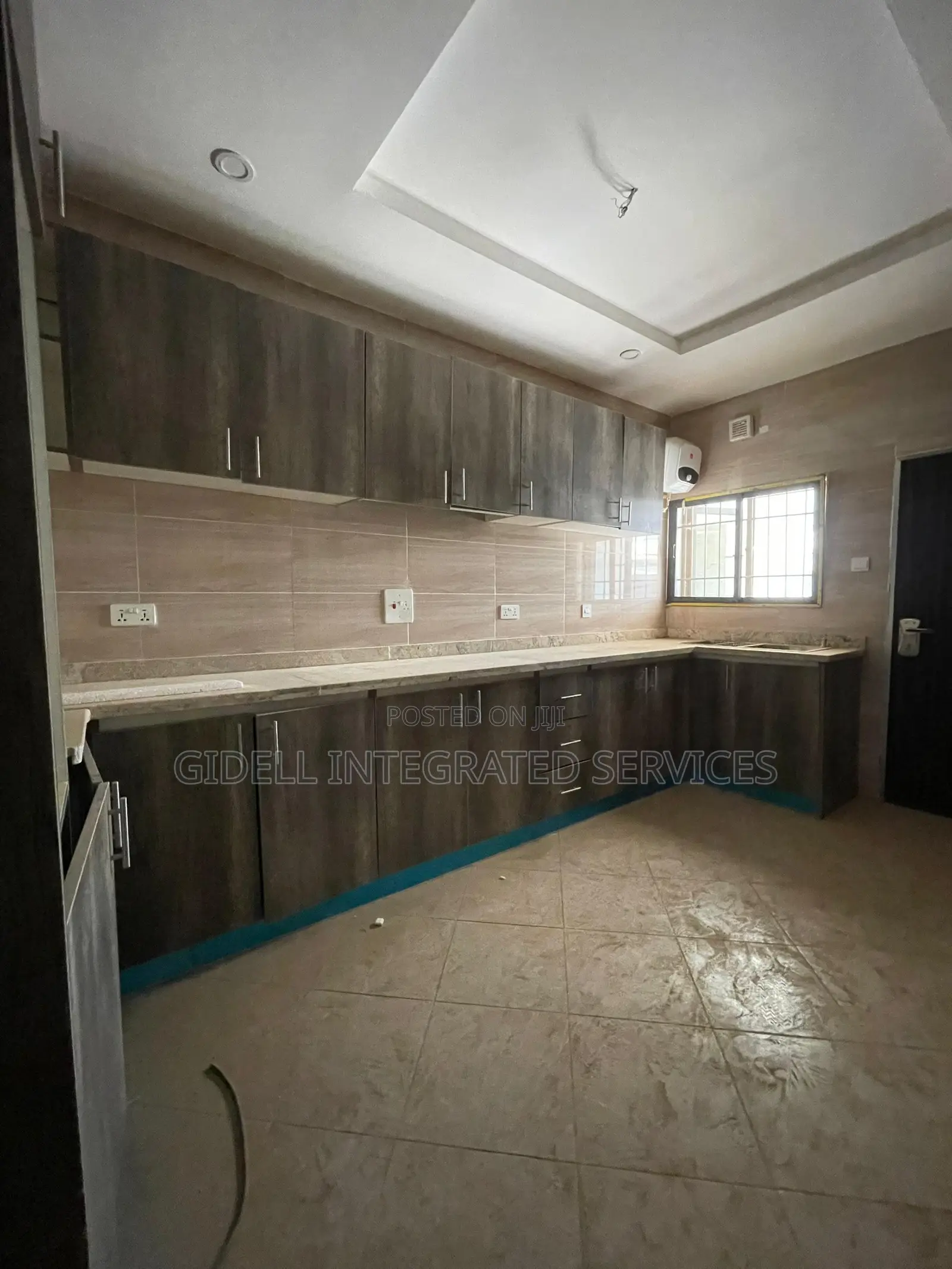 5bdrm Townhouse / Terrace in Jahi for rent in Jahi