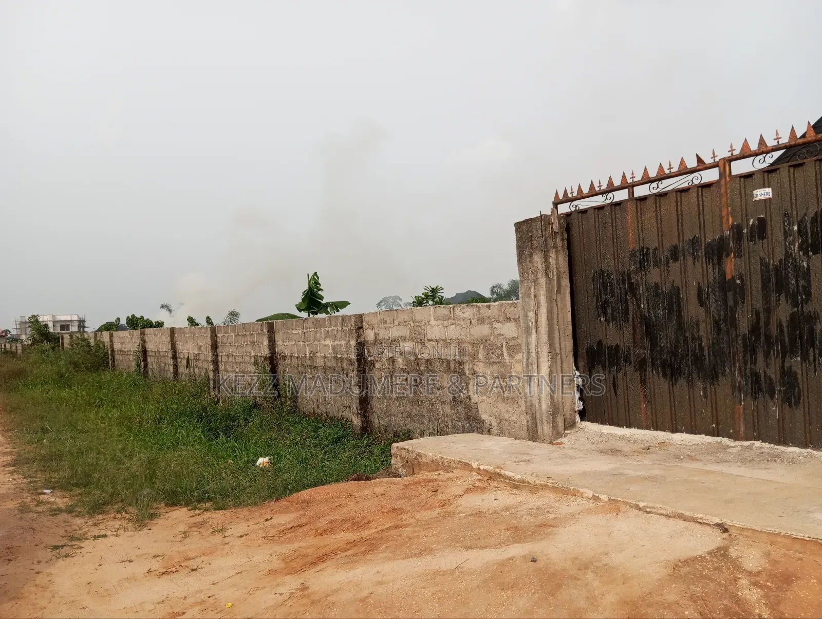For Sale: 2 Fenced Plots ,Road 1 , Royal Est , Sars Rd , Ph in Port-Harcourt