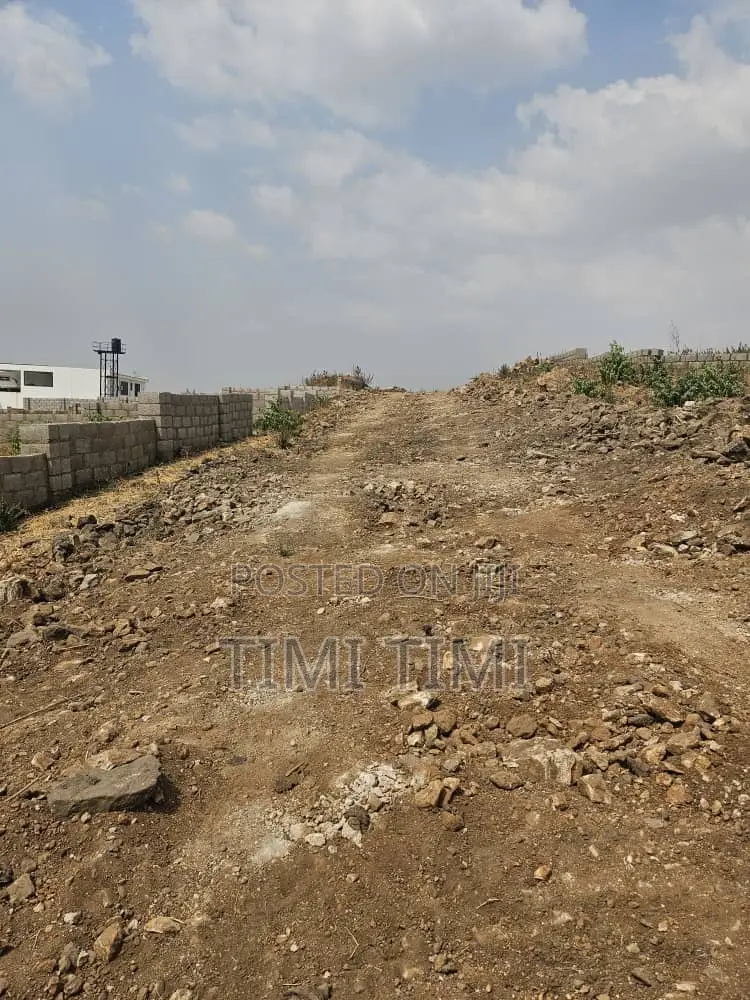 R of O ( Prime Land for Sale in Maitama Extension in Mpape
