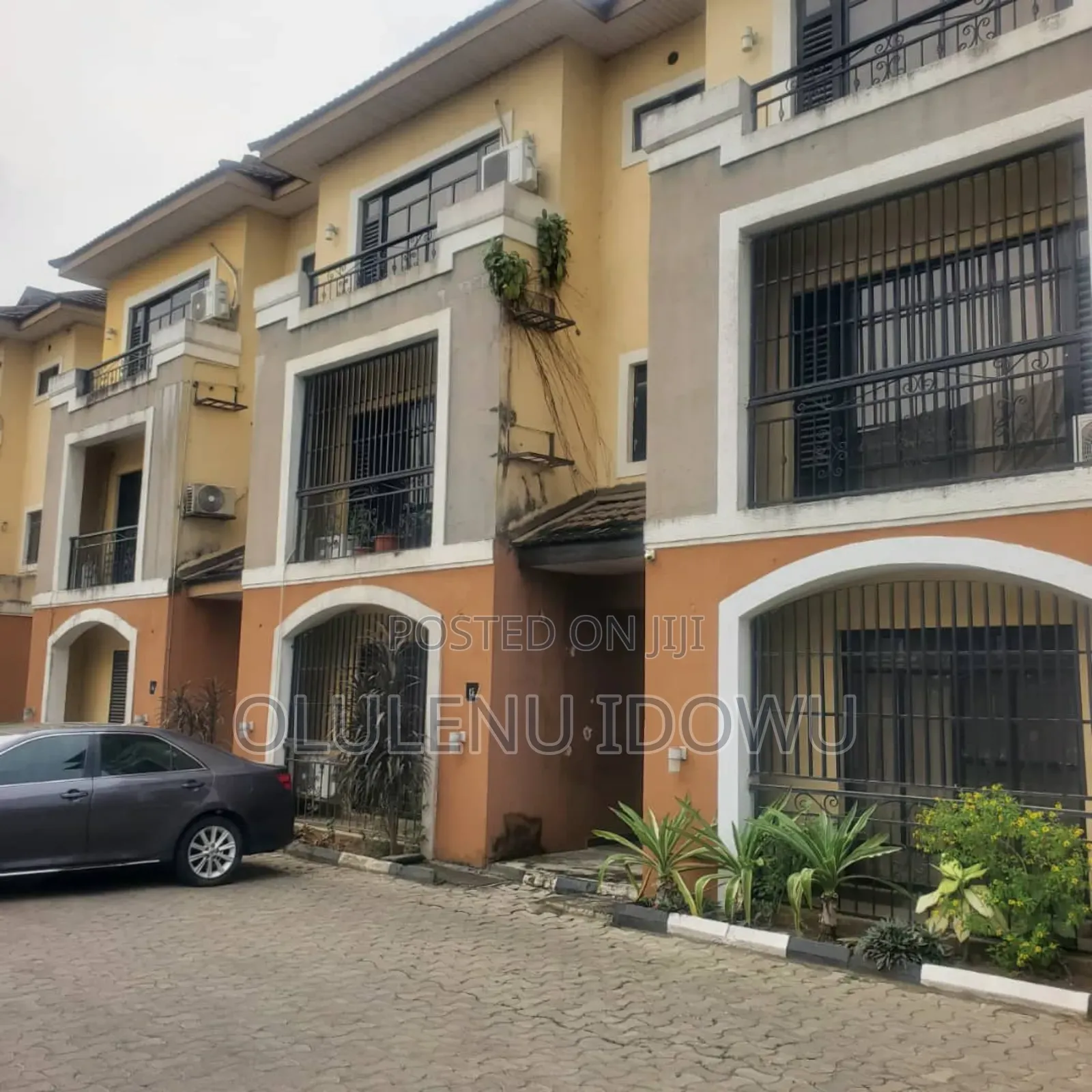 Furnished 5bdrm Duplex in Alimosho for sale in Alimosho