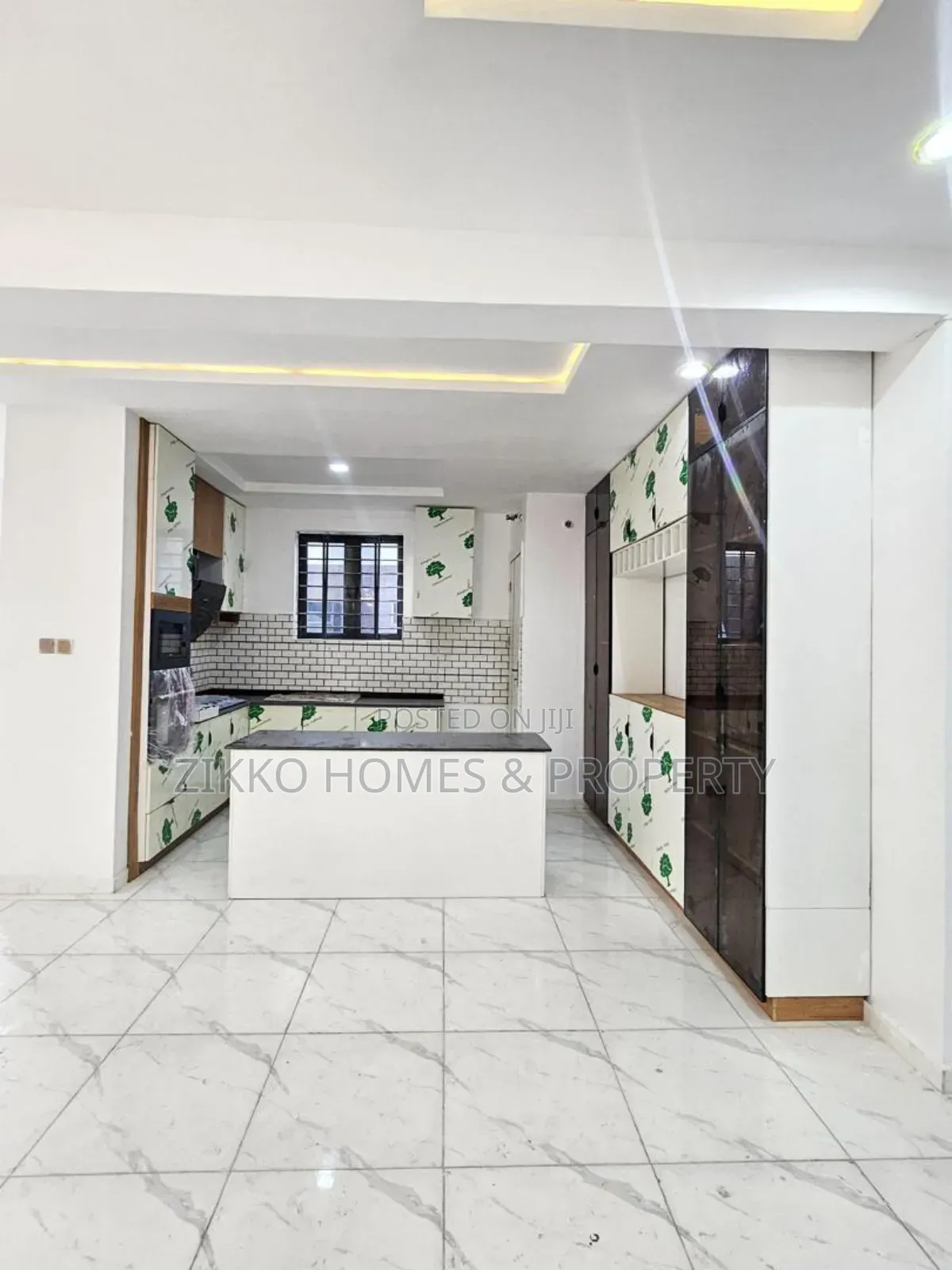 2bdrm Apartment in Ikate, Lekki Phase 1 for sale in Lekki Phase 1