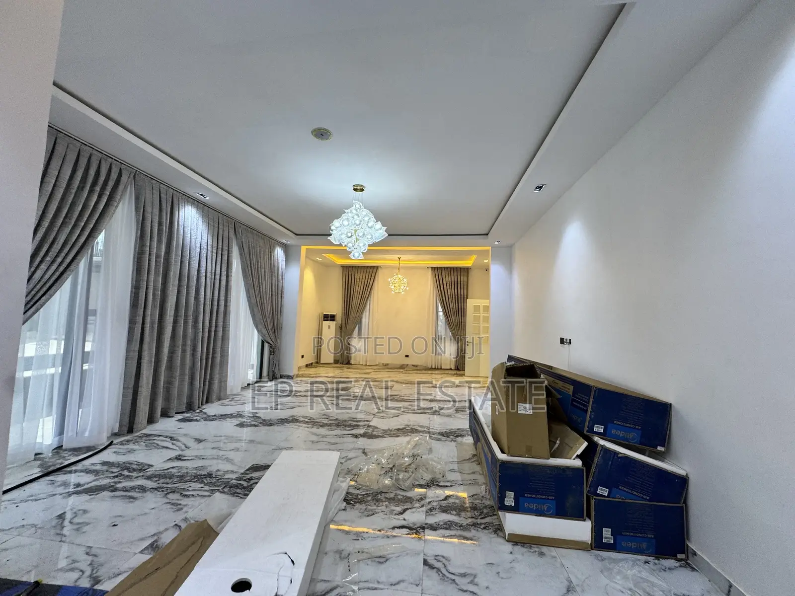 7bdrm Duplex in Asokoro for sale in Asokoro