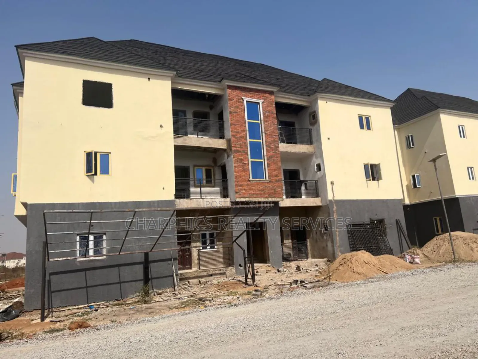 2bdrm Block of Flats in Kiami for sale in Kiami