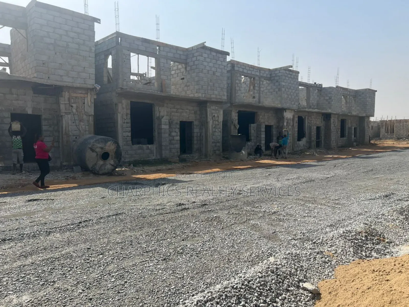 3bdrm Duplex in Kiami for sale in Kiami