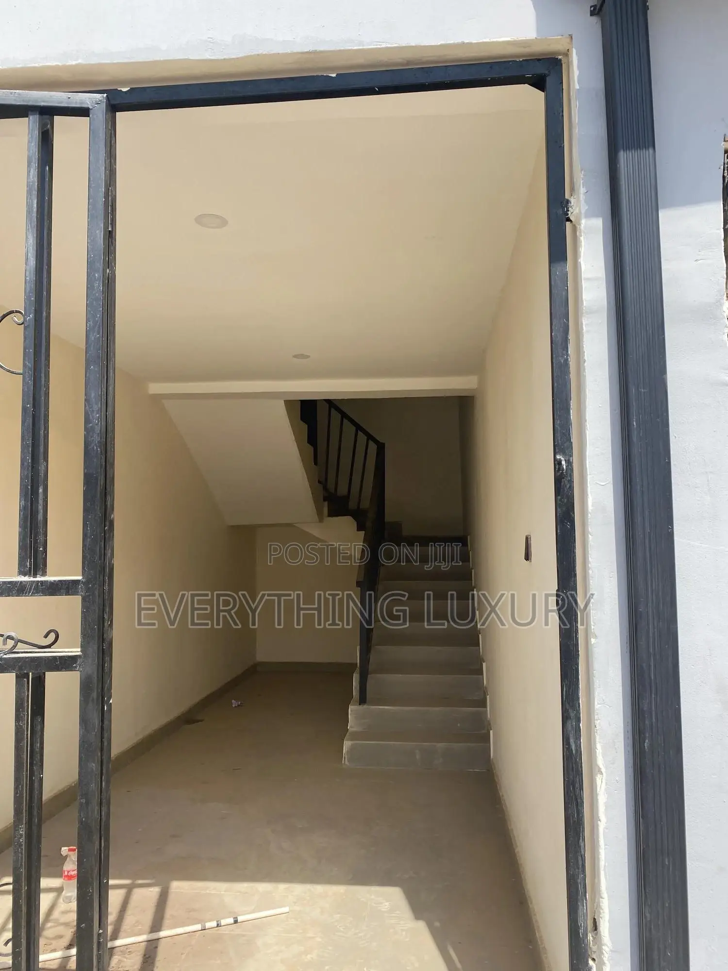 2bdrm Block of Flats in Ushafa for rent in Ushafa
