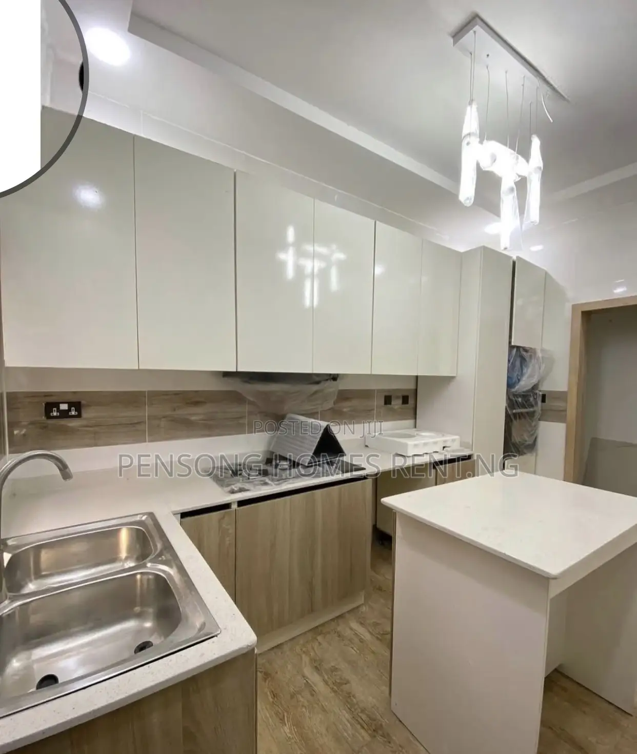 4bdrm Duplex in Ologolo for rent in Ologolo