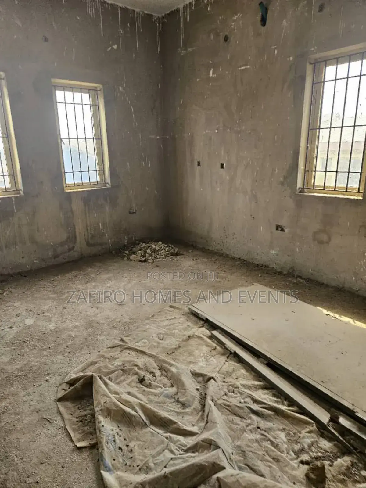 3bdrm Duplex in Loyola College Old for sale in Ibadan