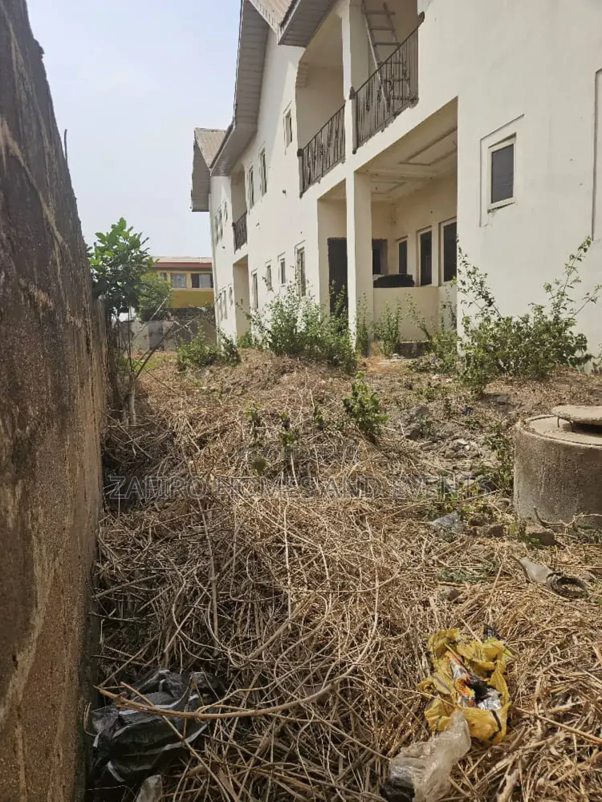 3bdrm Duplex in Loyola College Old for sale in Ibadan