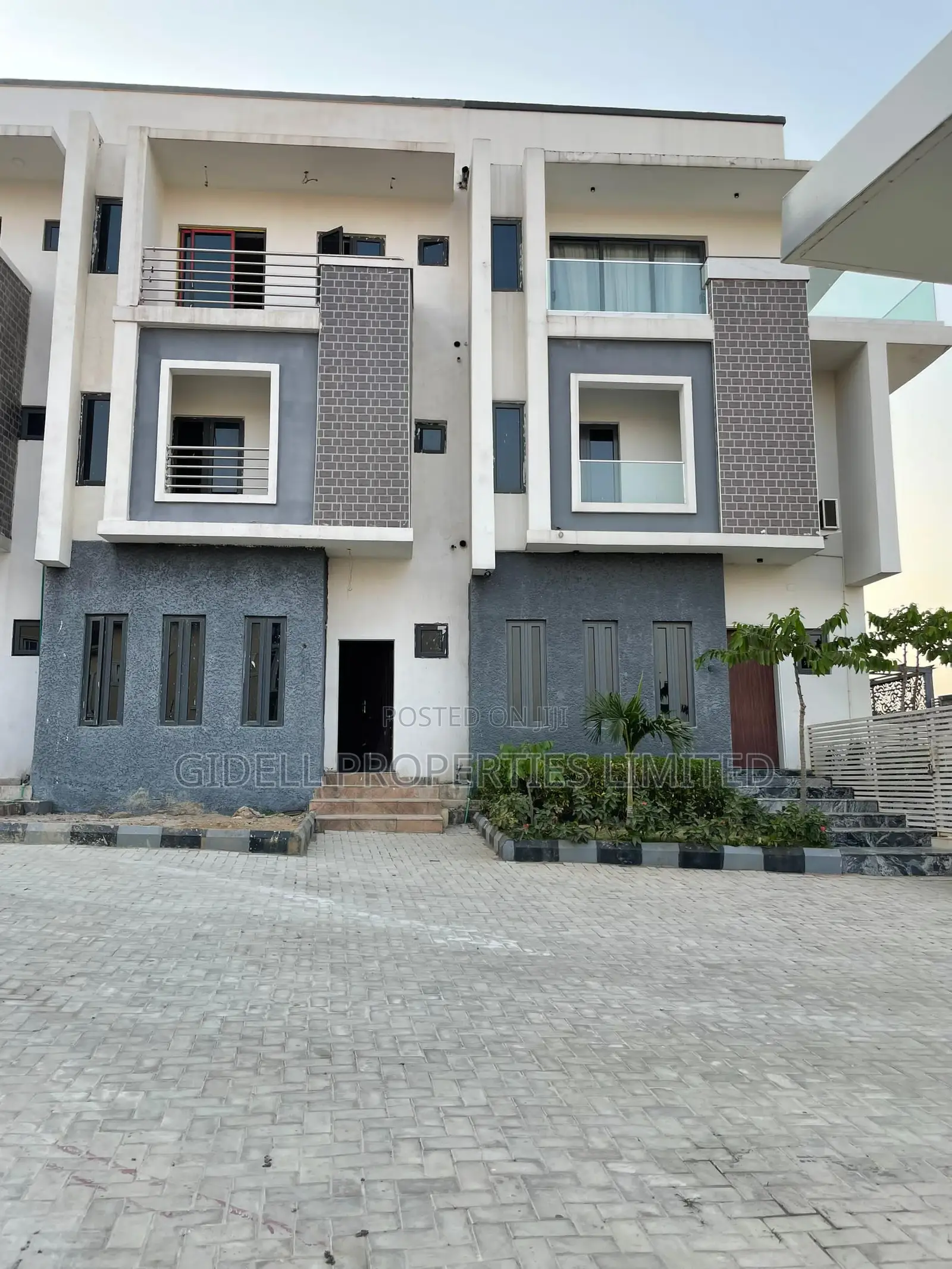 4bdrm Townhouse / Terrace in Asokoro for rent in Asokoro
