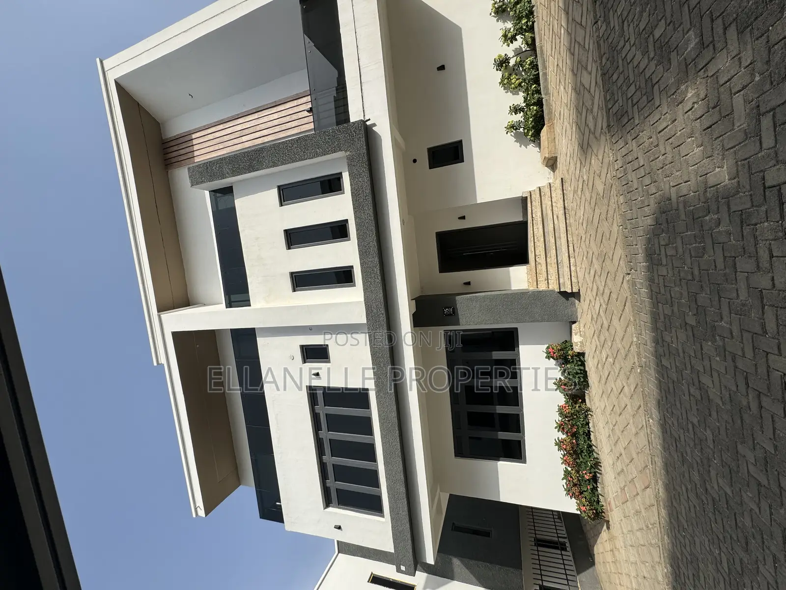 5bdrm Duplex in Guzape District for rent in Guzape District
