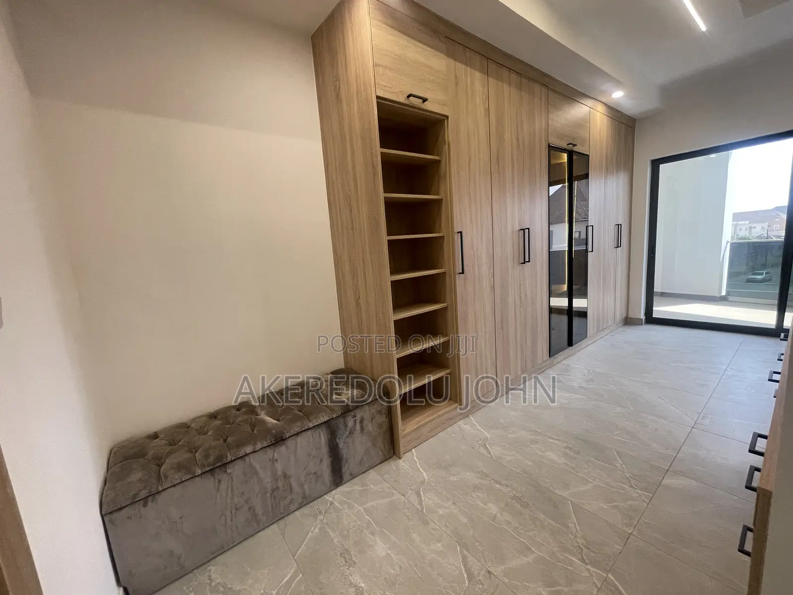 4bdrm Townhouse/Terrace in Life Camp for Sale in Life Camp