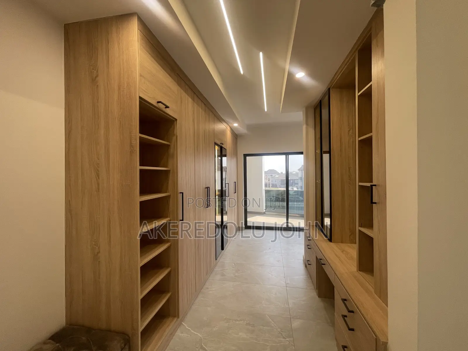 4bdrm Townhouse/Terrace in Life Camp for Sale in Life Camp