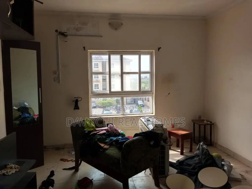 Furnished 3bdrm Apartment in Osapa London for rent in Osapa london