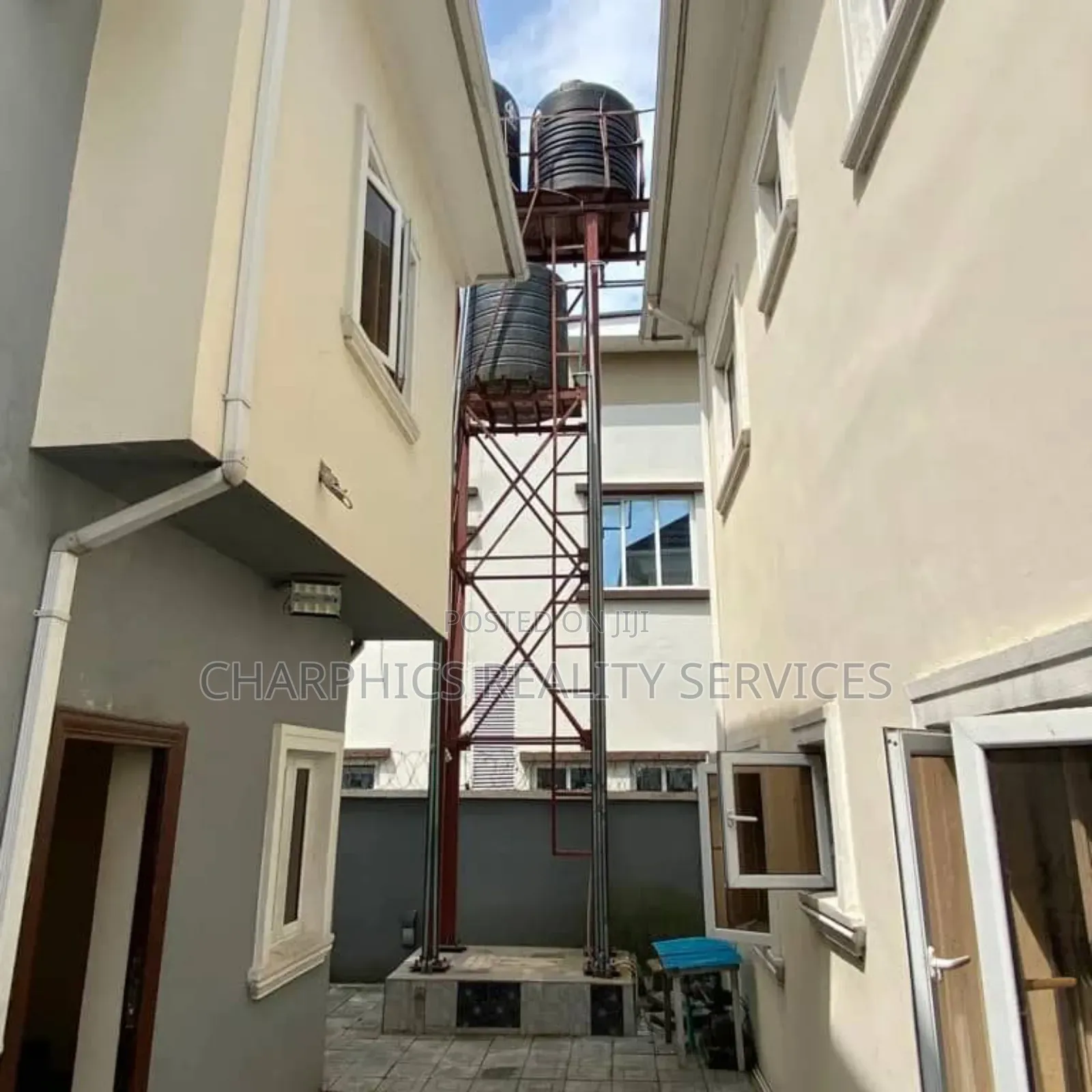 5bdrm Duplex in Ajah for sale in Ajah
