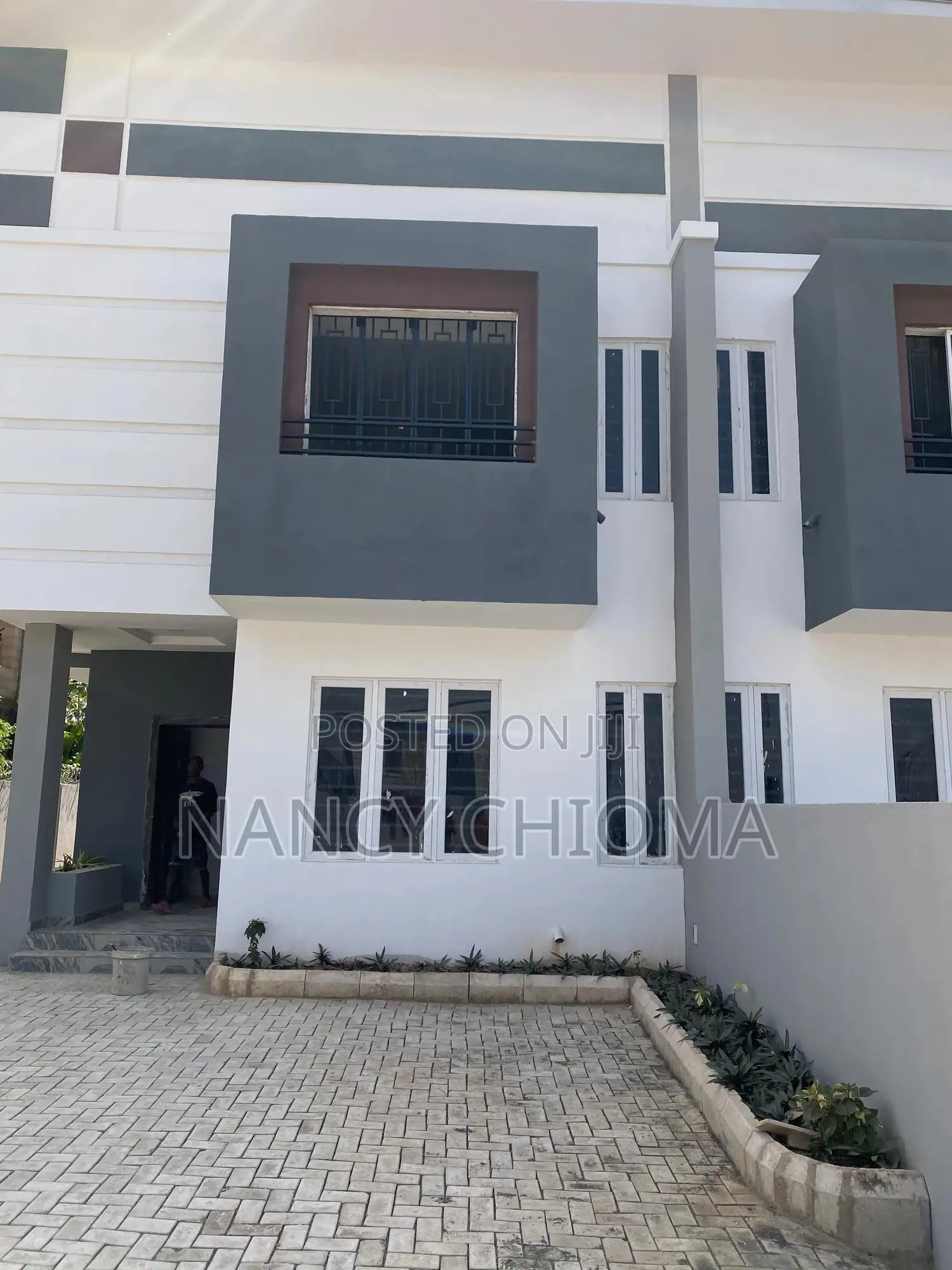 Furnished 4bdrm Duplex in Centenary City Enugu for sale in Enugu