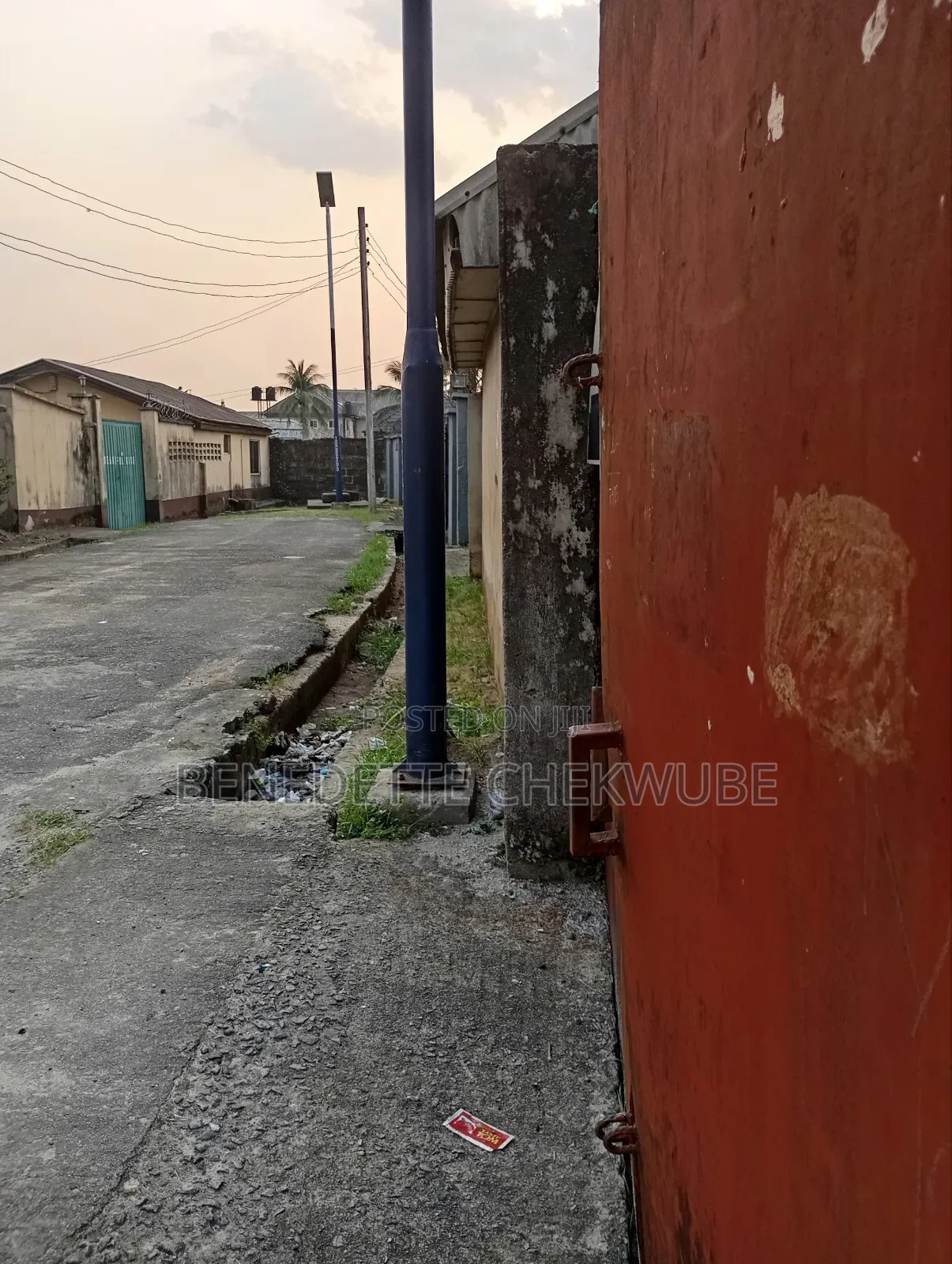 3bdrm Block of Flats in Iboloji Estate, Port-Harcourt for sale in Port-Harcourt