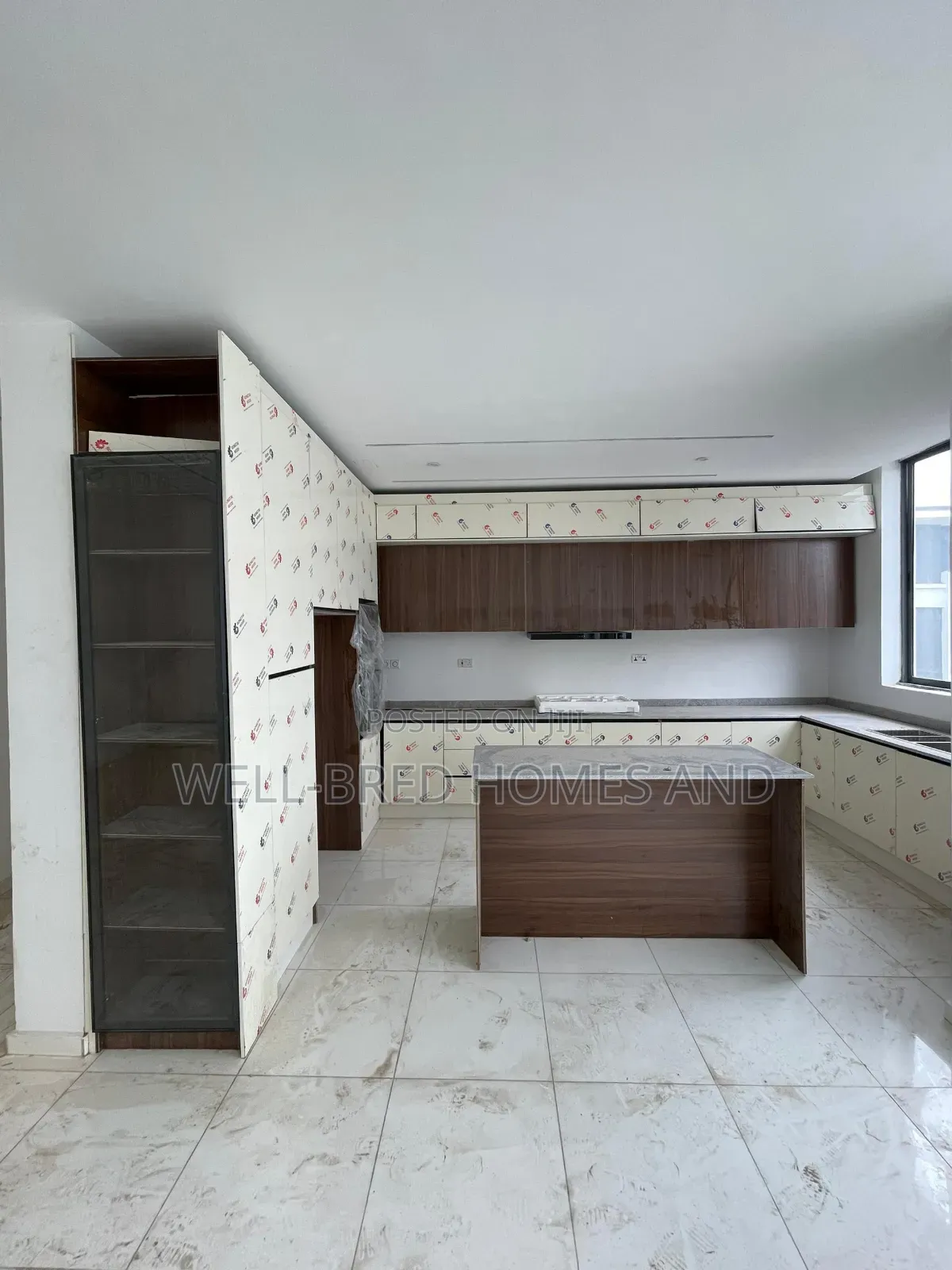 2bdrm Apartment in Ikate Lekki Lagos for sale in Ikate