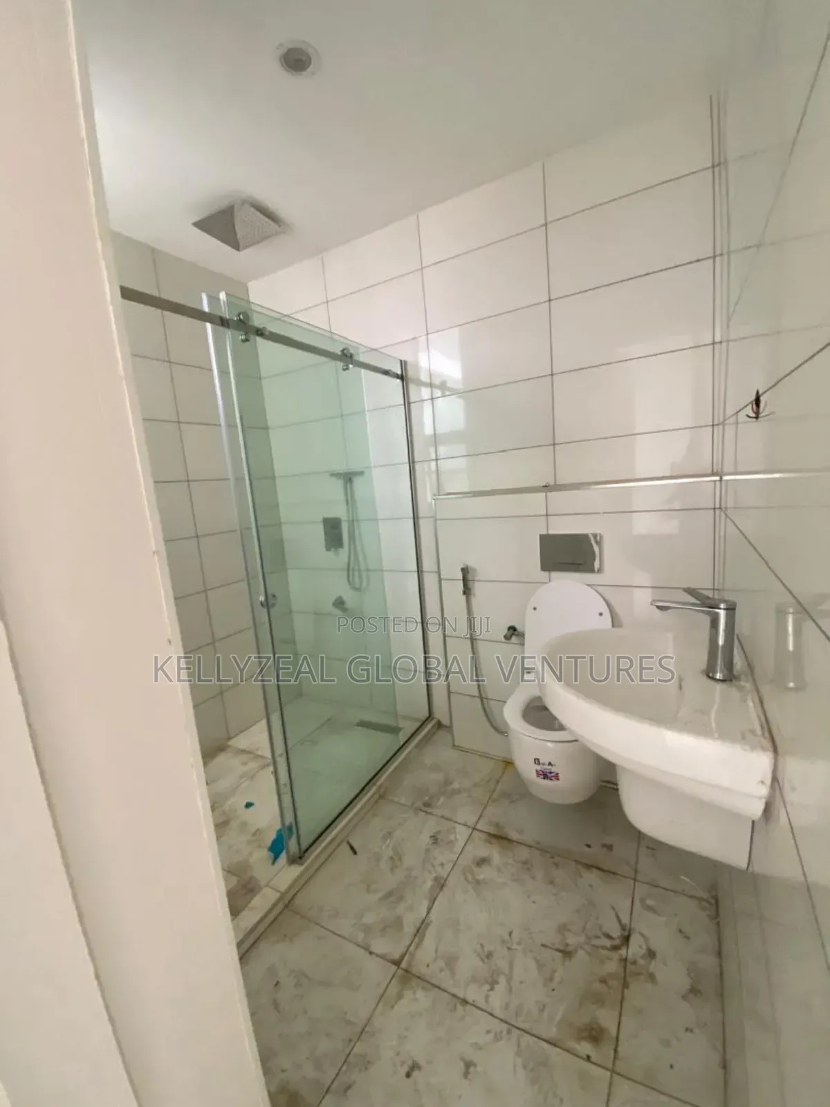 2bdrm Apartment in Ikate for sale in Ikate-Elegushi