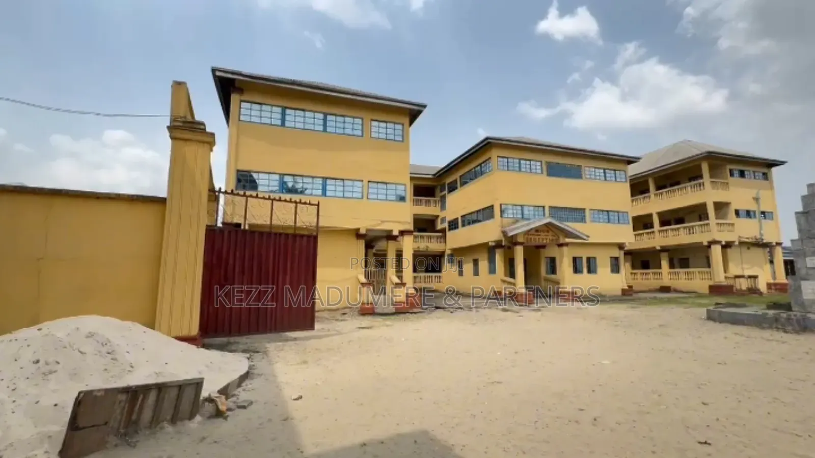 For Sale: Functional School, Off Peter Odili , Ph in Port-Harcourt