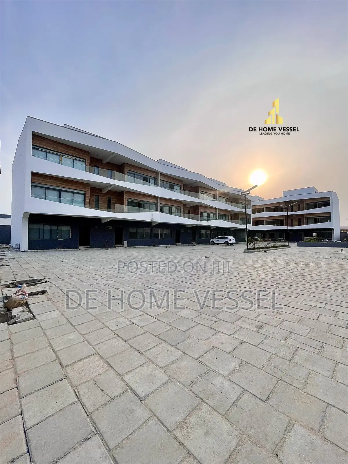 4bdrm Townhouse/Terrace in Ikate for sale in Ikate