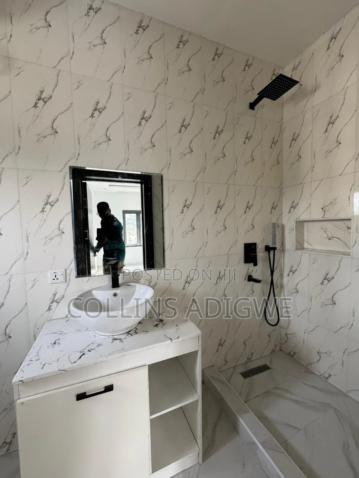 3bdrm Apartment in Ikoyi for rent in Ikoyi