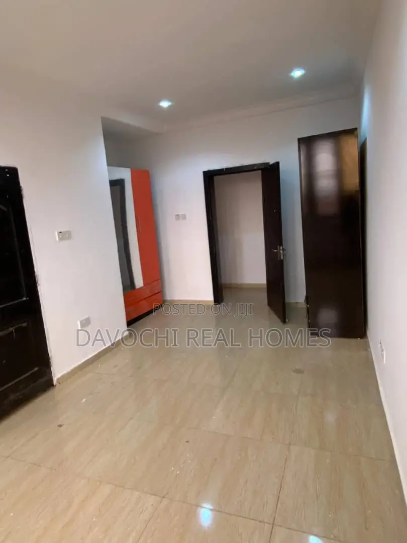 4bdrm Apartment in Osapa London for rent in Osapa london
