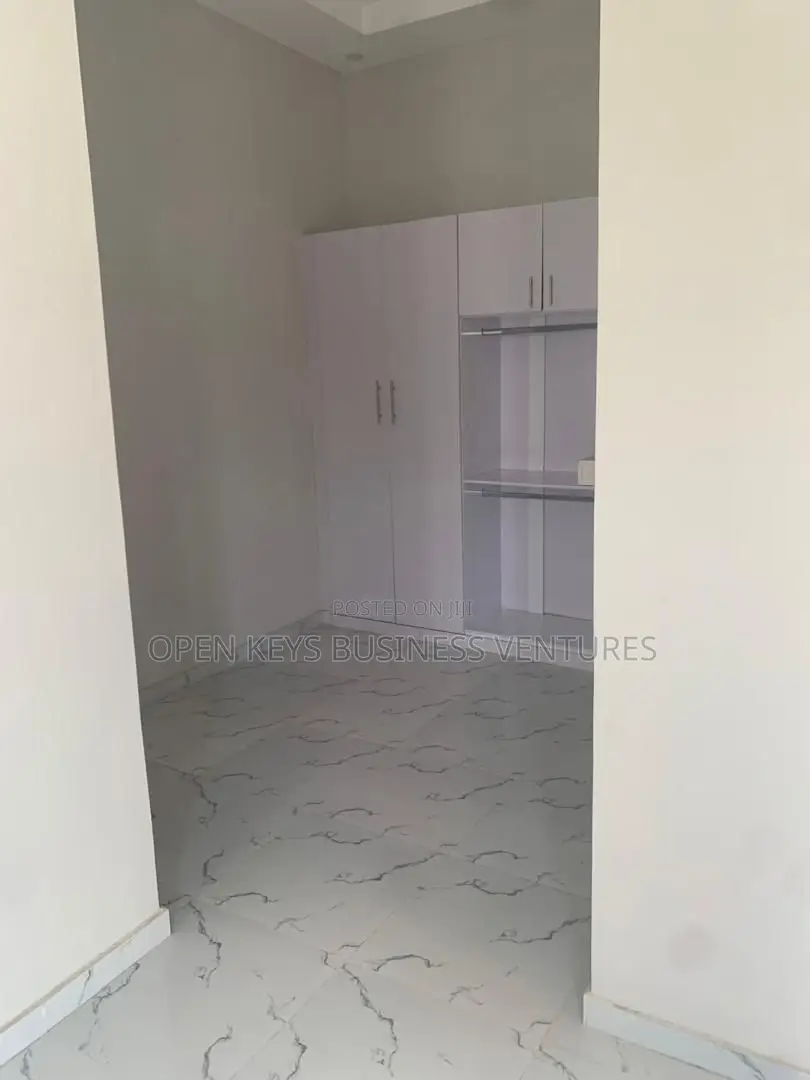 Furnished 5bdrm Duplex in Vintage Park Estate, Ikate-Elegushi for sale in Ikate-Elegushi