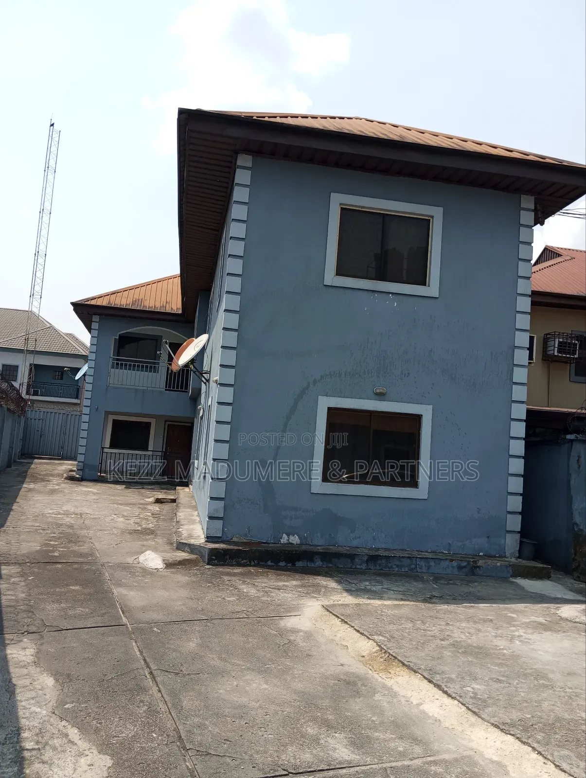 4bdrm Block of Flats in Off Mummy B Road,, Port-Harcourt for sale in Port-Harcourt