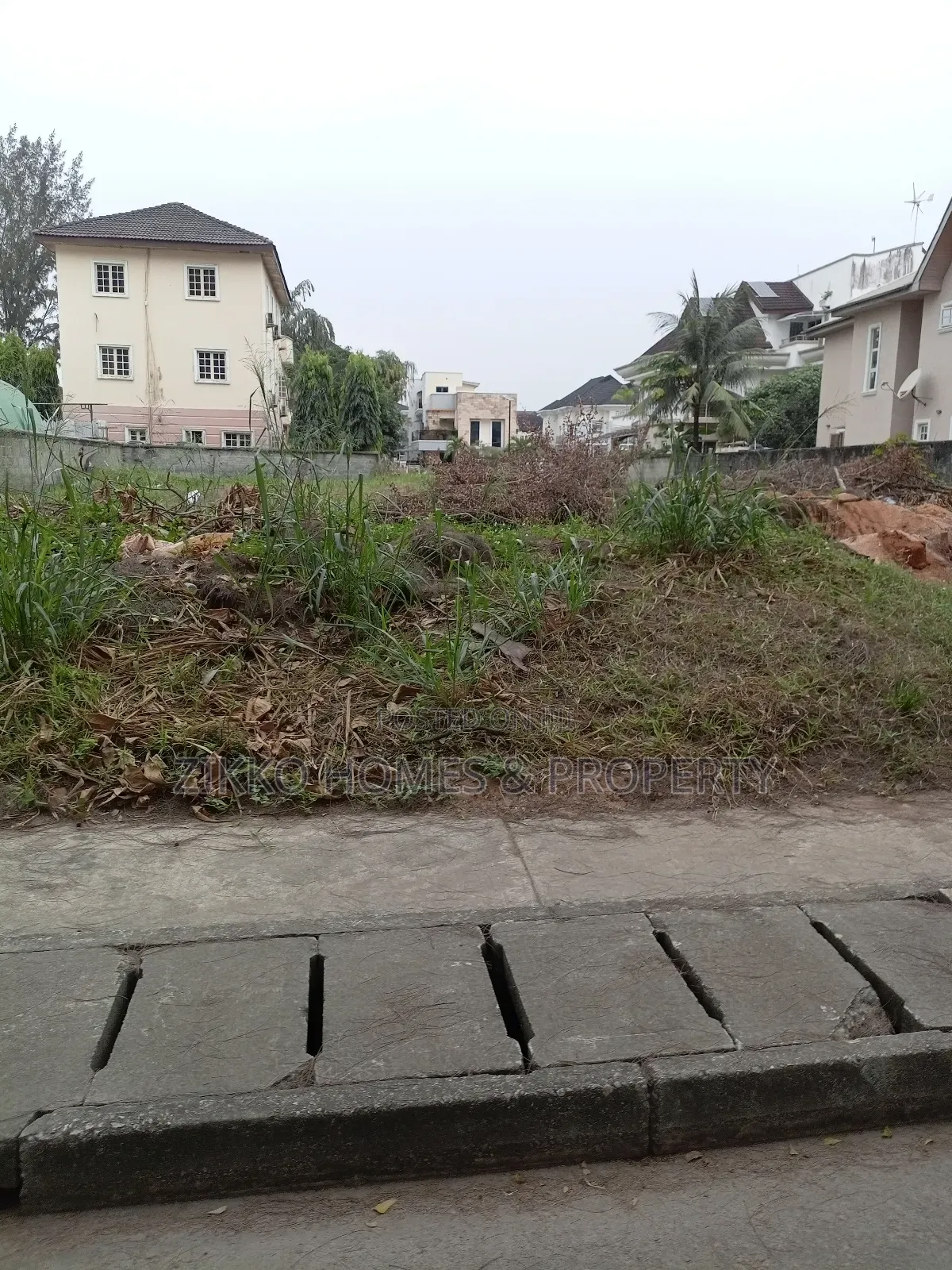 Land for Sale in Chevron